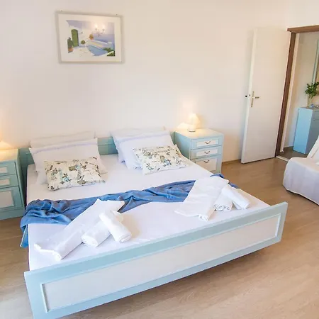 아파트 Marin 몰루나트