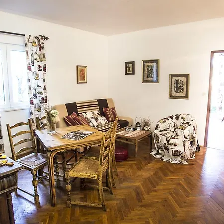 Apartment Marin
